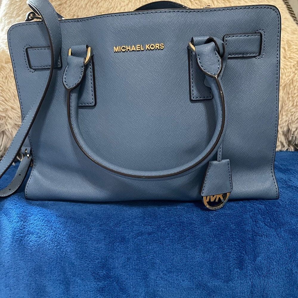 Michael Kors, Blue
